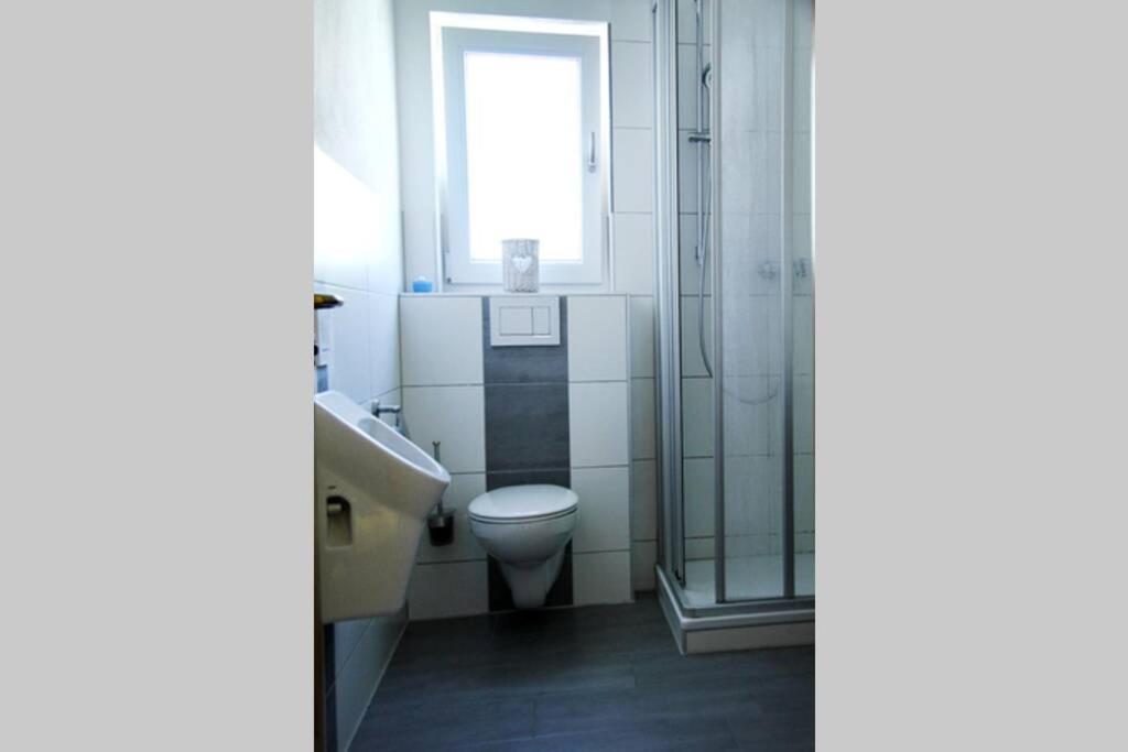 Schoene Helle Ferienwohnung In Waldnaehe Berching Esterno foto